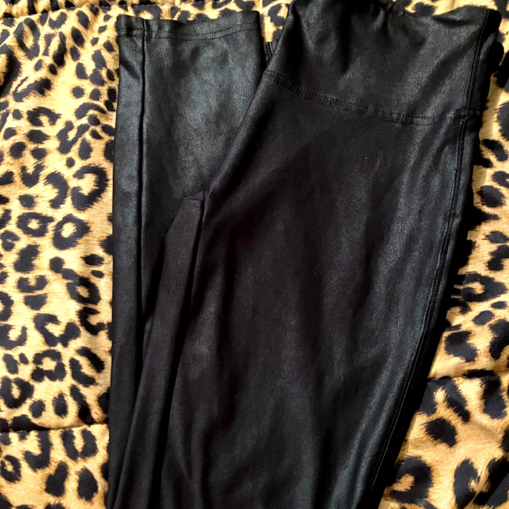 Leather leggings
